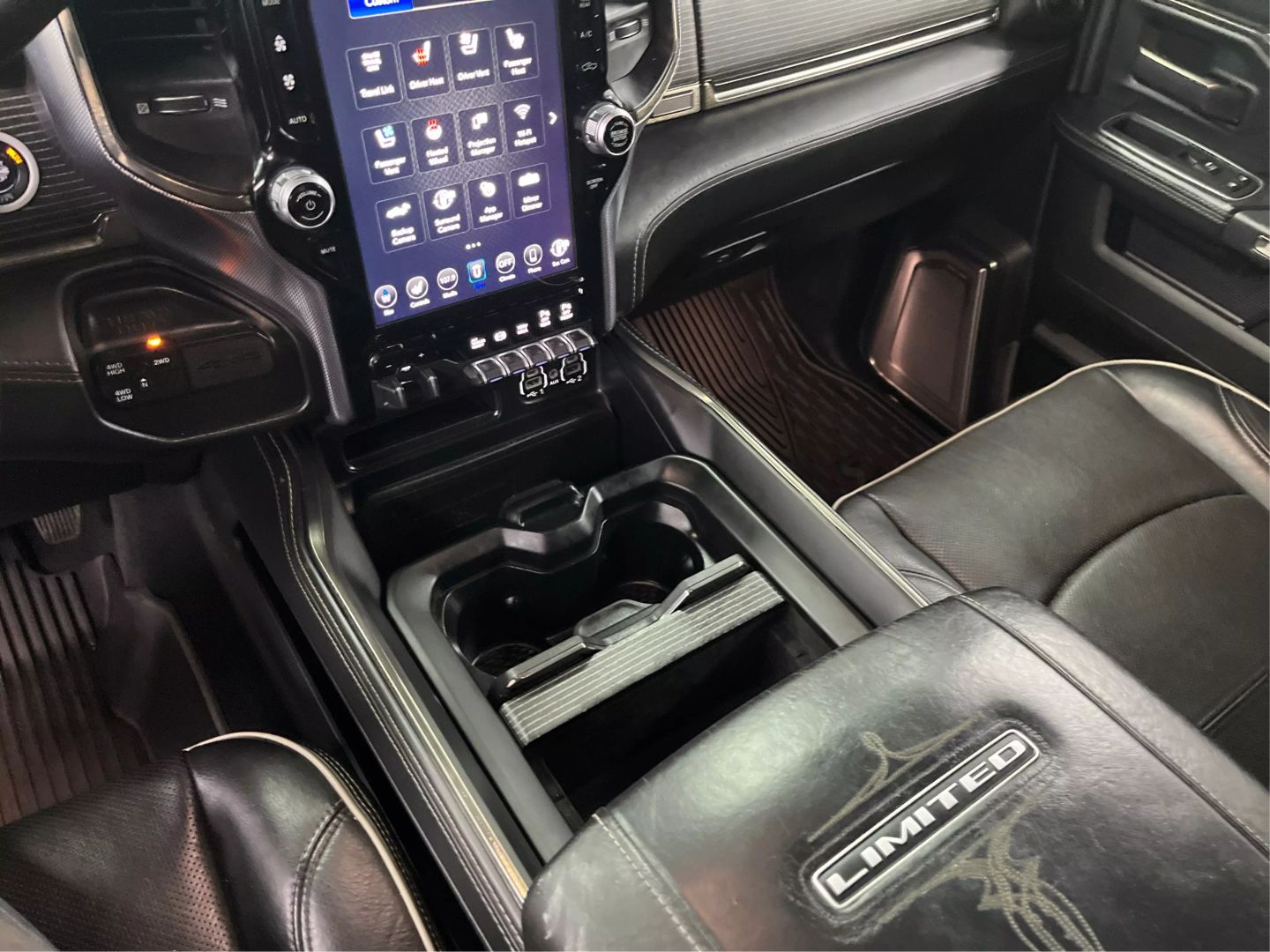 2020 Ram 3500 Crew Cab - Image 16