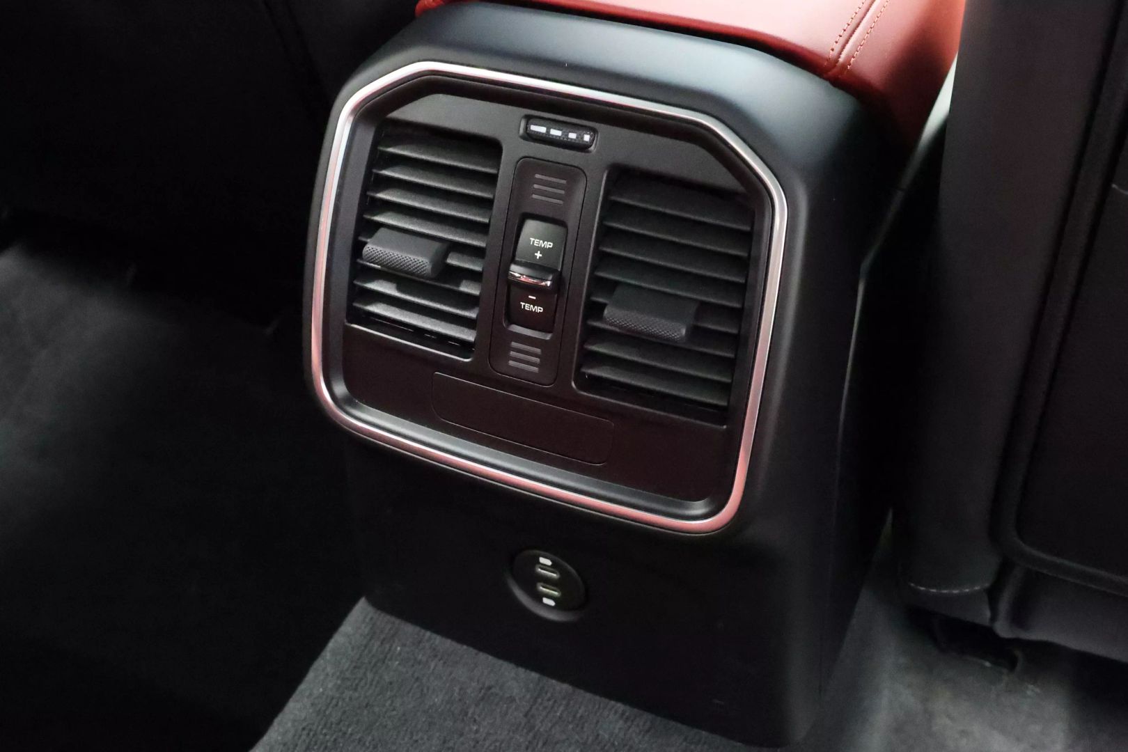 2021 Porsche Macan - Image 72