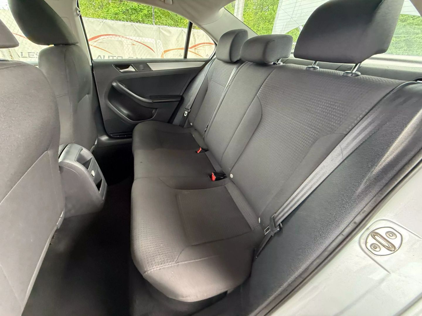 2015 Volkswagen Jetta - Image 19