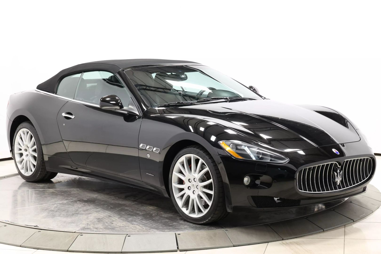 2013 Maserati Granturismo - Image 111