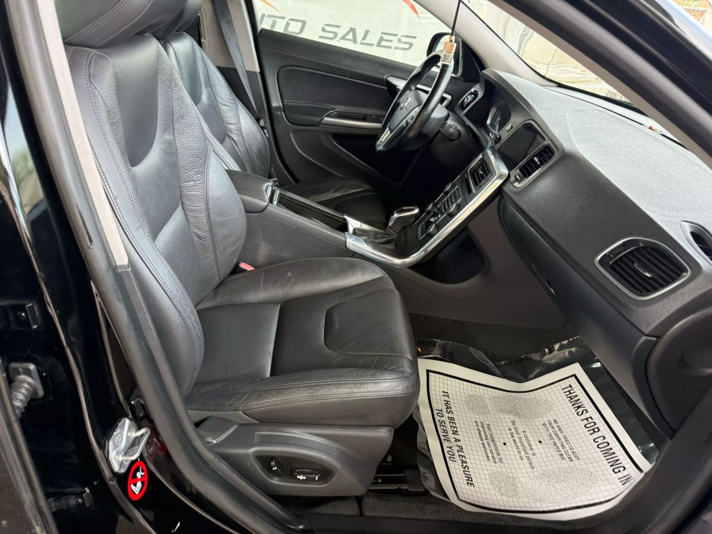 2014 Volvo S60 - Image 25