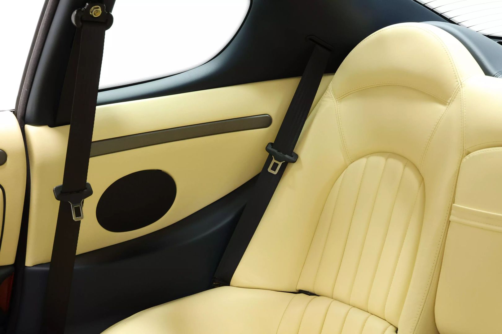 2004 Maserati Coupe - Image 47