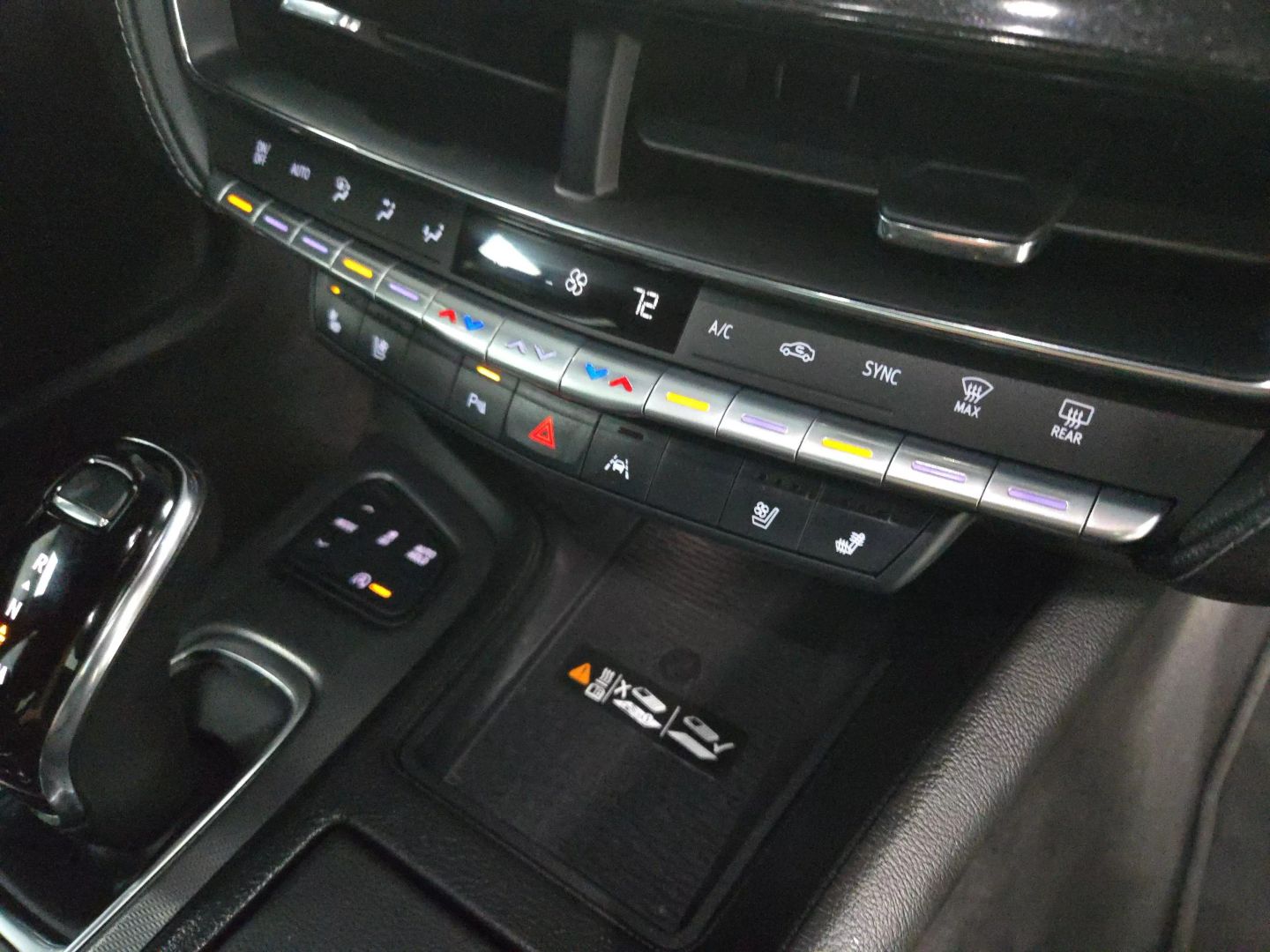 2023 Cadillac Ct5 - Image 28