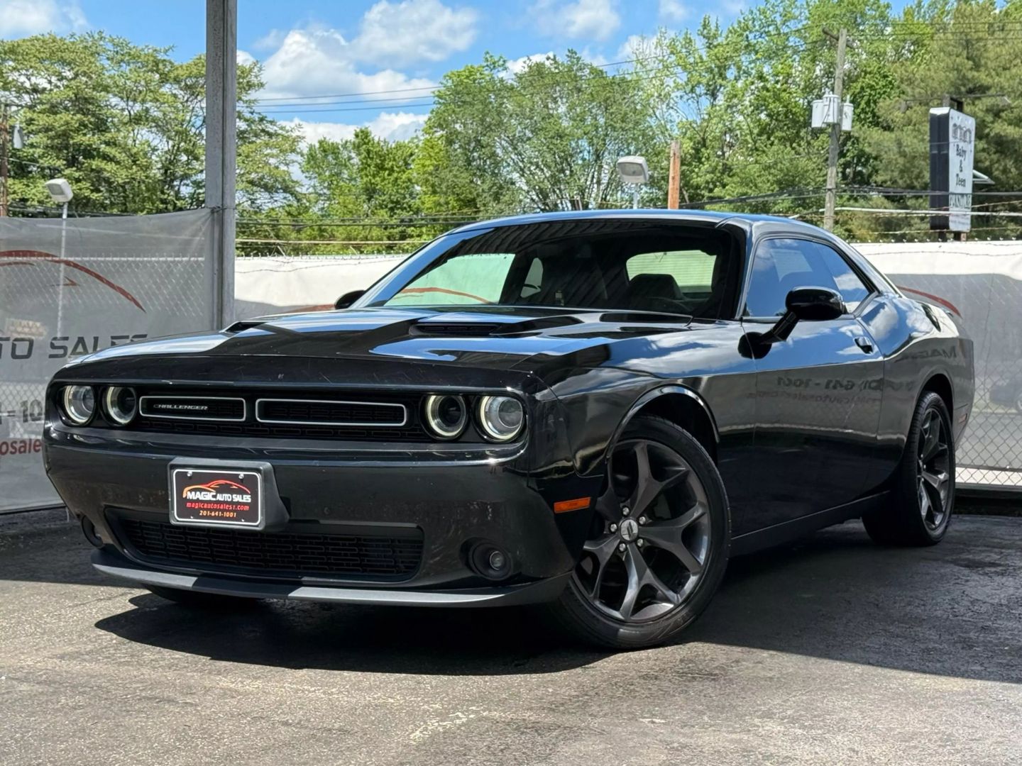 2017 Dodge Challenger - Image 1