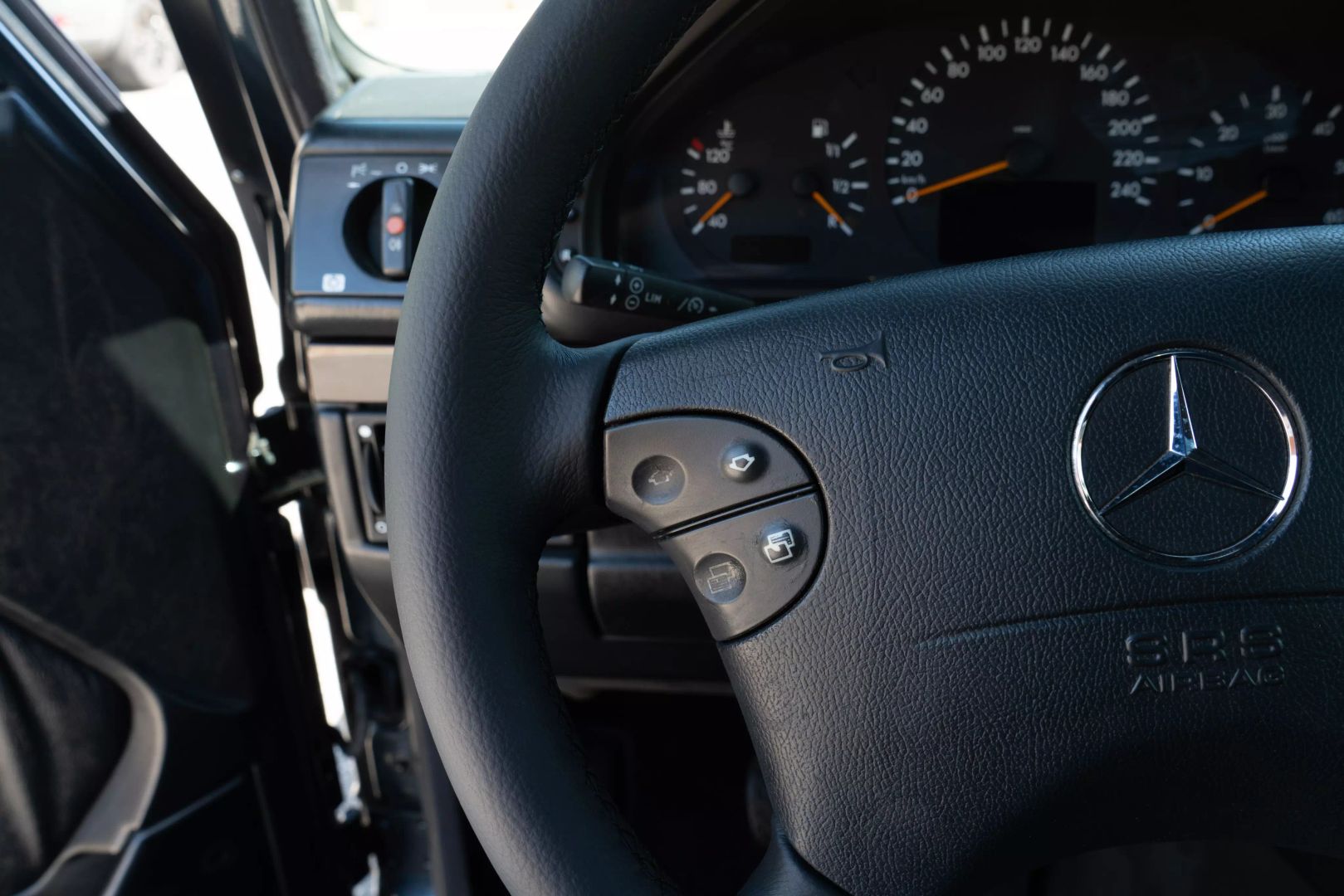 1998 Mercedes-benz G-class - Image 48