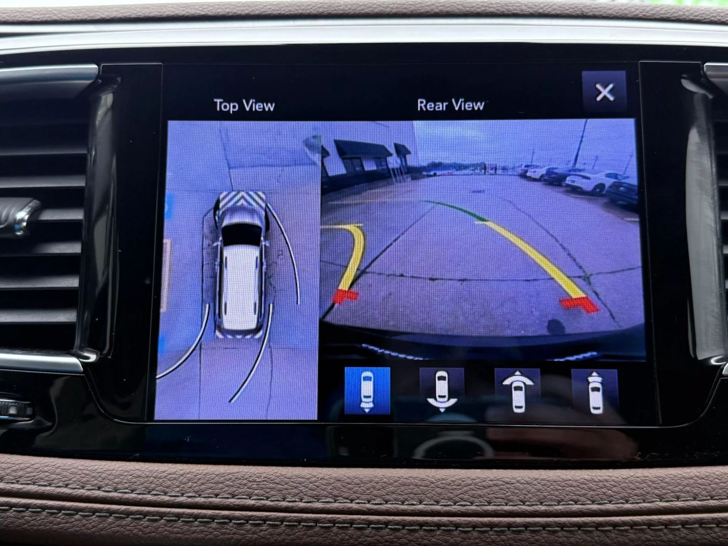 2017 Chrysler Pacifica - Image 56