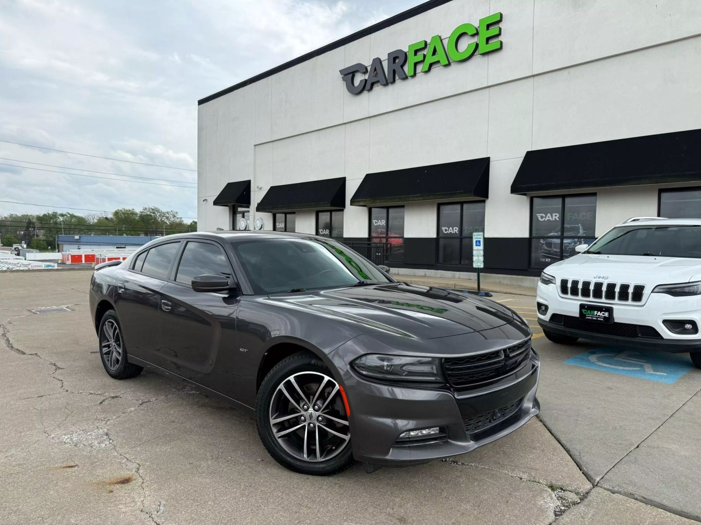 2018 Dodge Charger - Image 1