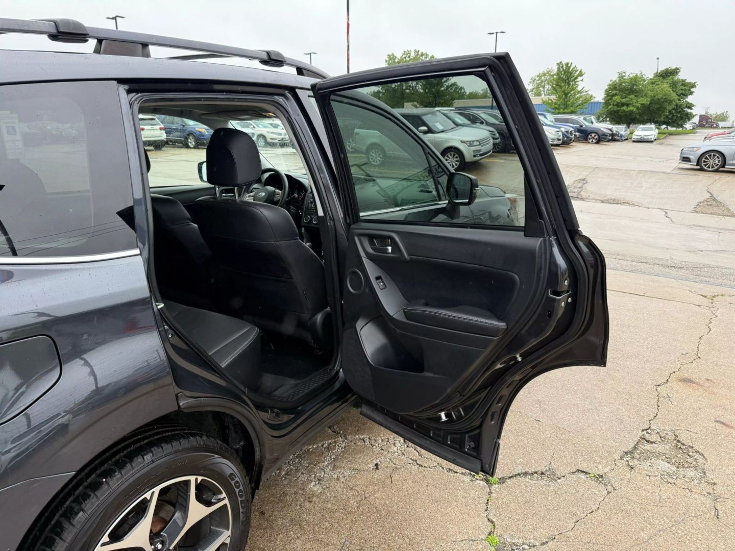 2015 Subaru Forester - Image 22