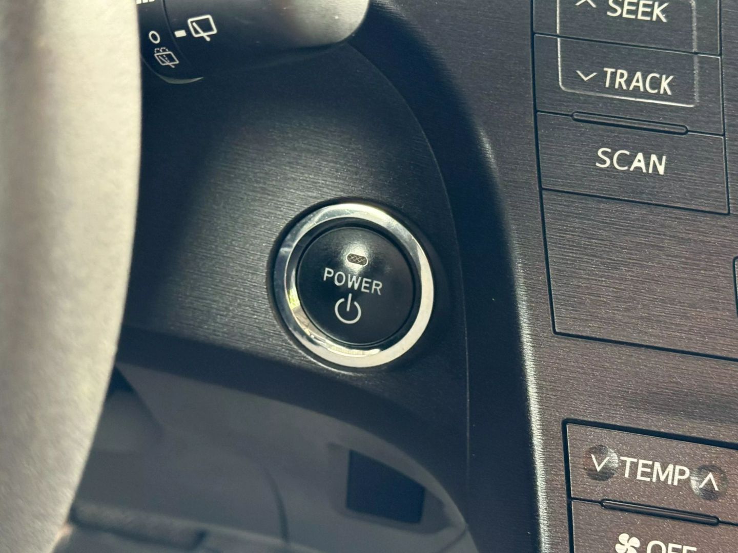 2010 Toyota Prius - Image 29