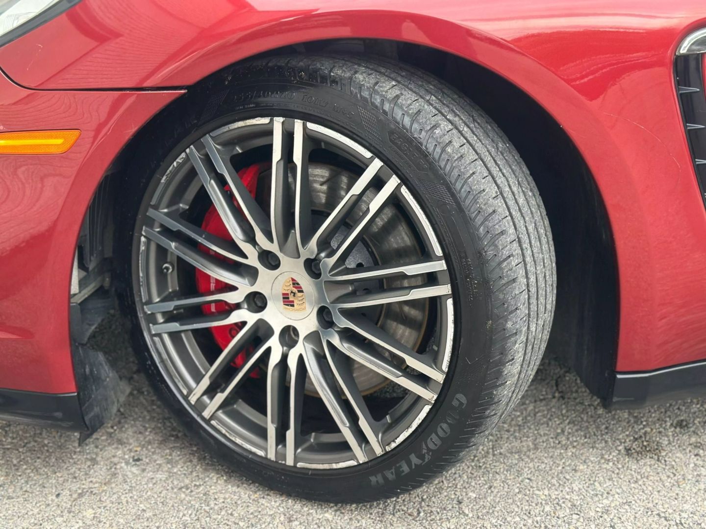 2014 Porsche Panamera - Image 78
