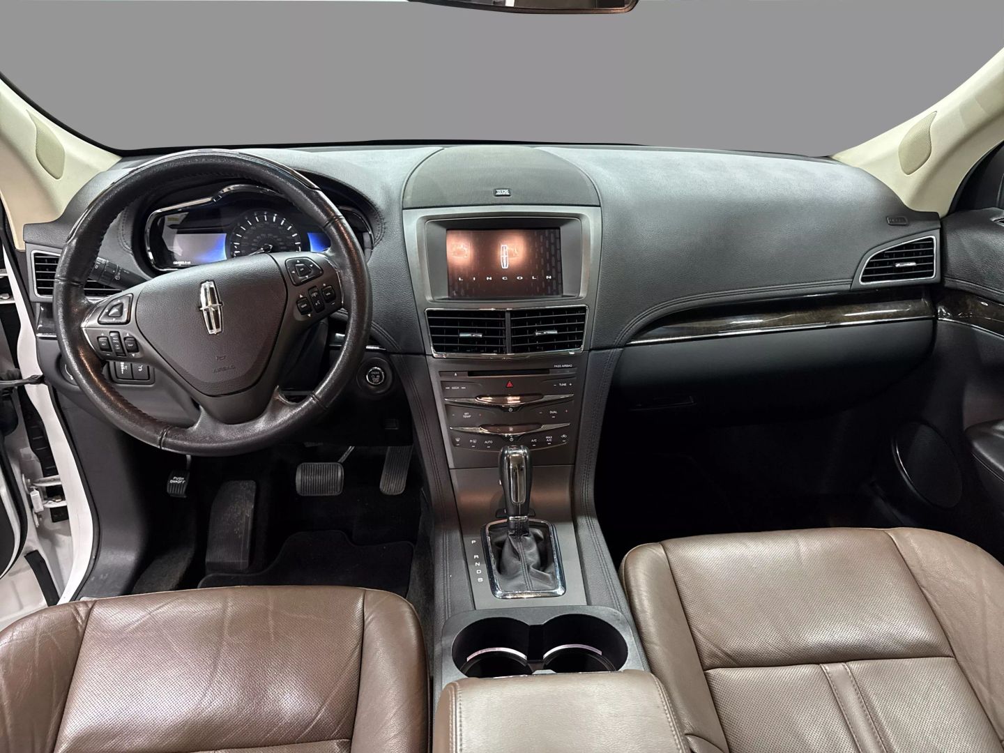 2017 Lincoln Mkt - Image 45