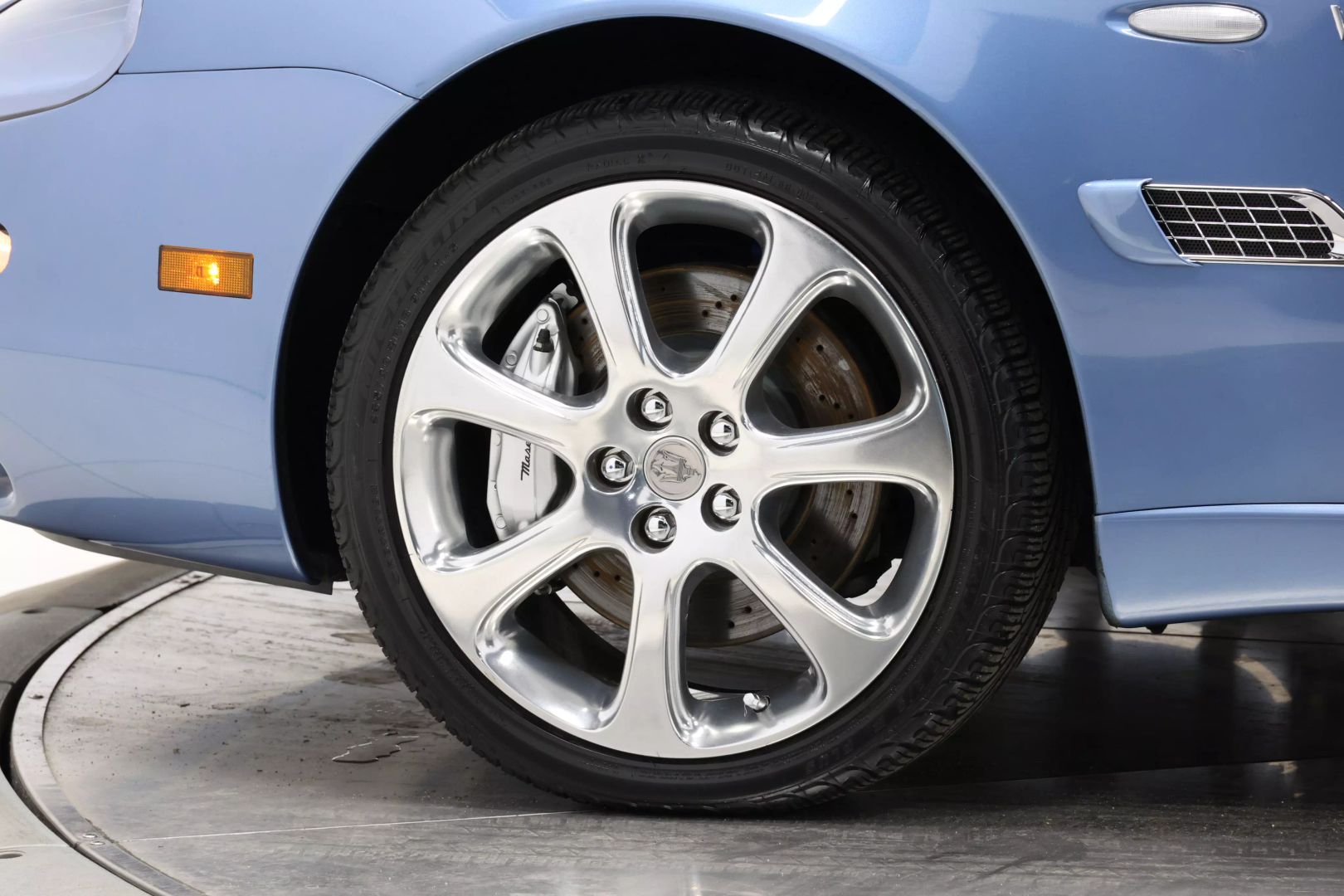 2004 Maserati Coupe - Image 90