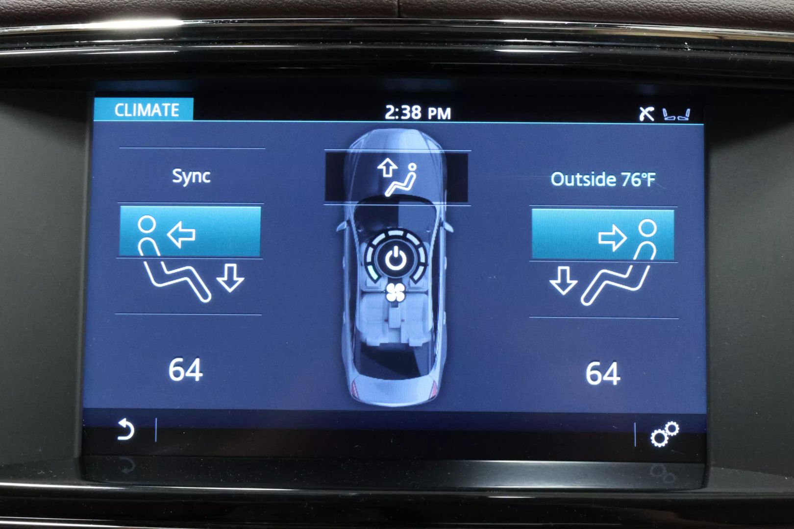 2017 Jaguar Xj - Image 33