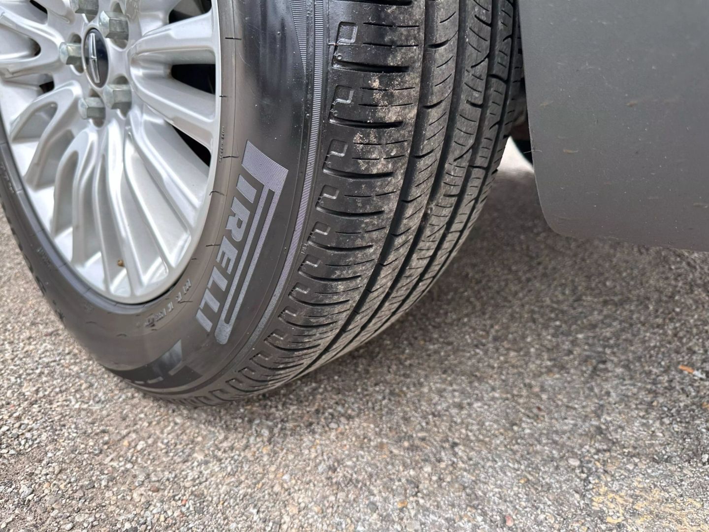2019 Lincoln Nautilus - Image 41