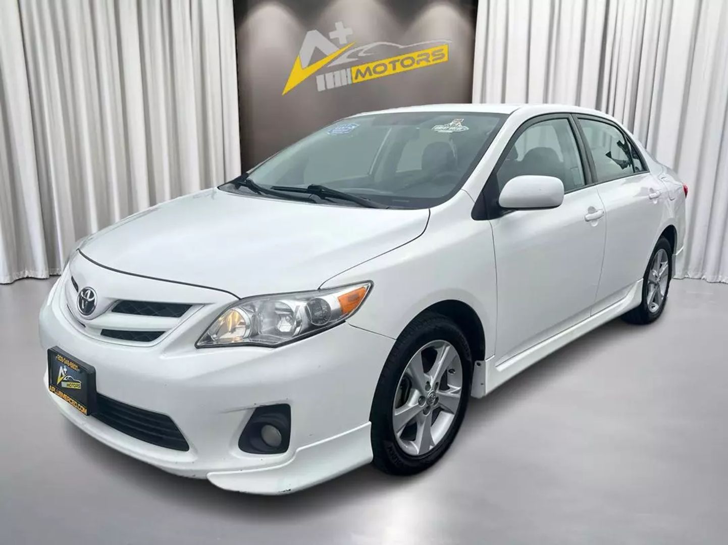 2011 TOYOTA COROLLA SEDAN 4-CYL, 1.8 LITER S SEDAN 4D