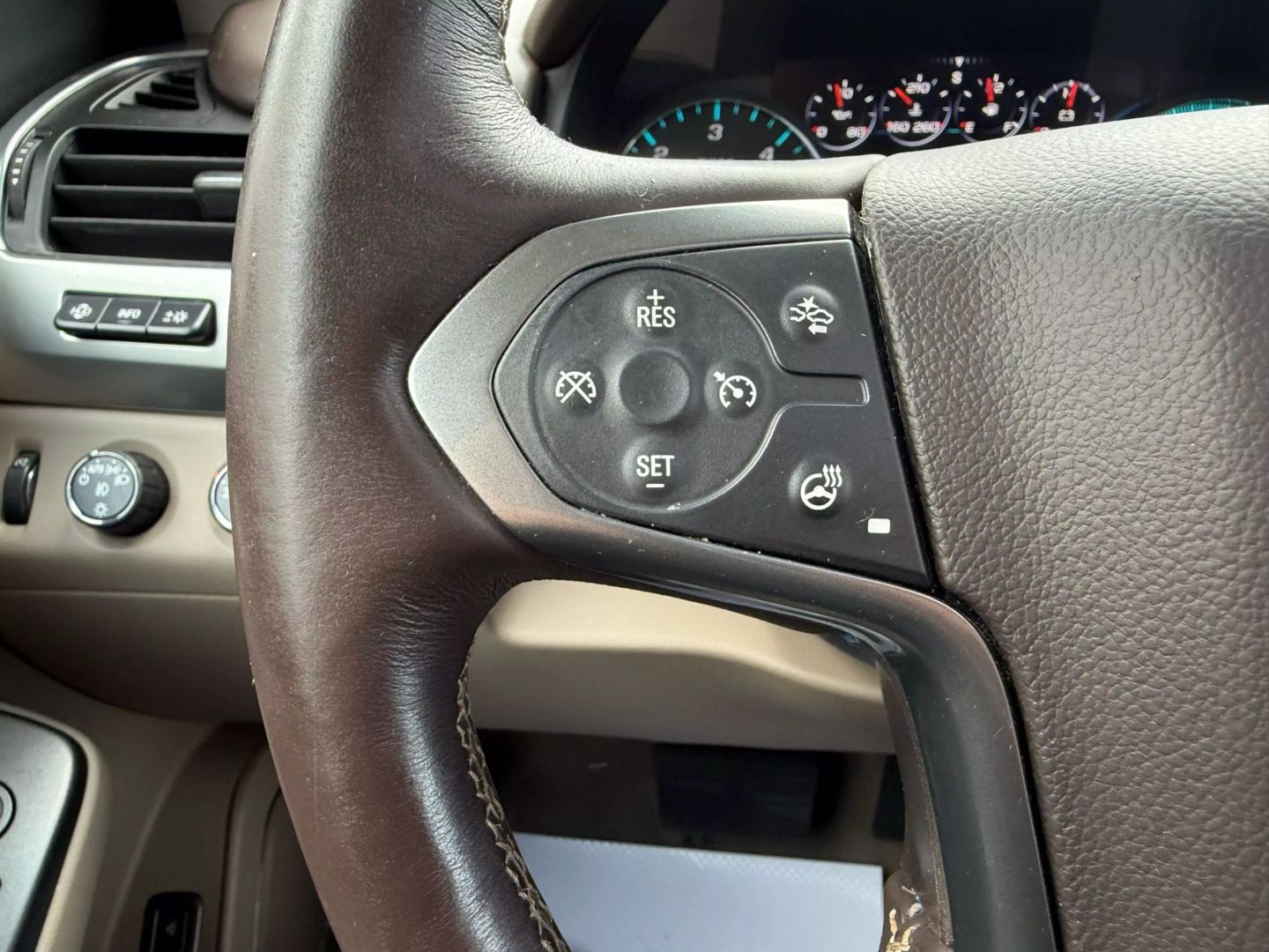 2016 Chevrolet Tahoe - Image 31