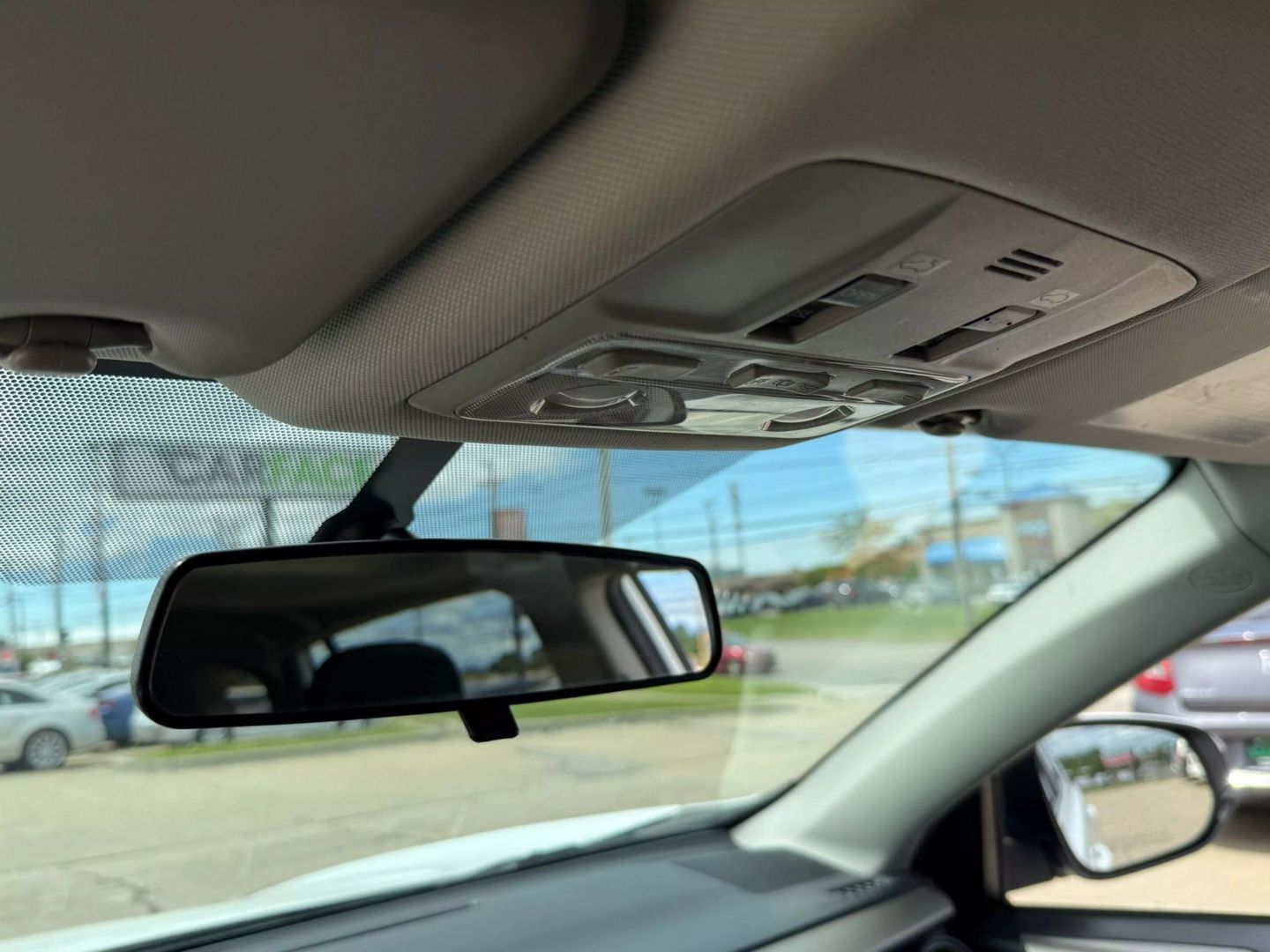 2013 Toyota Rav4 - Image 38