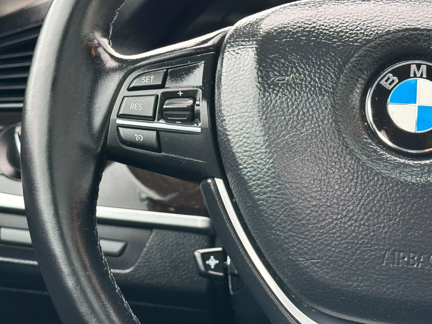2014 Bmw 5 Series - Image 28