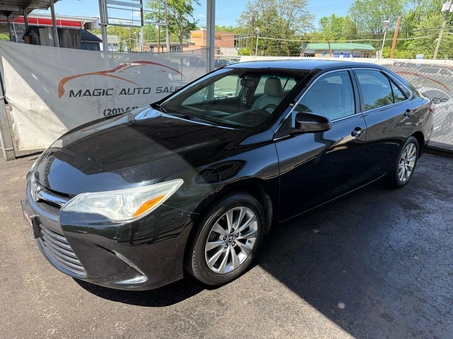 2016 Toyota Camry - Image 8