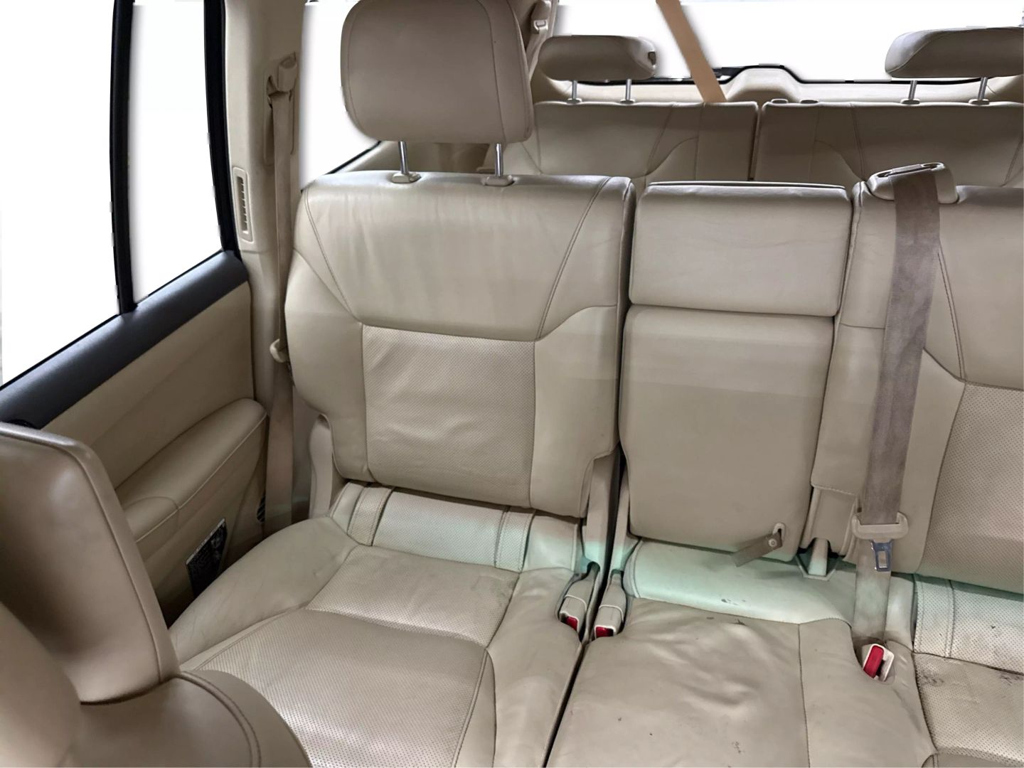 2013 Lexus Lx - Image 38