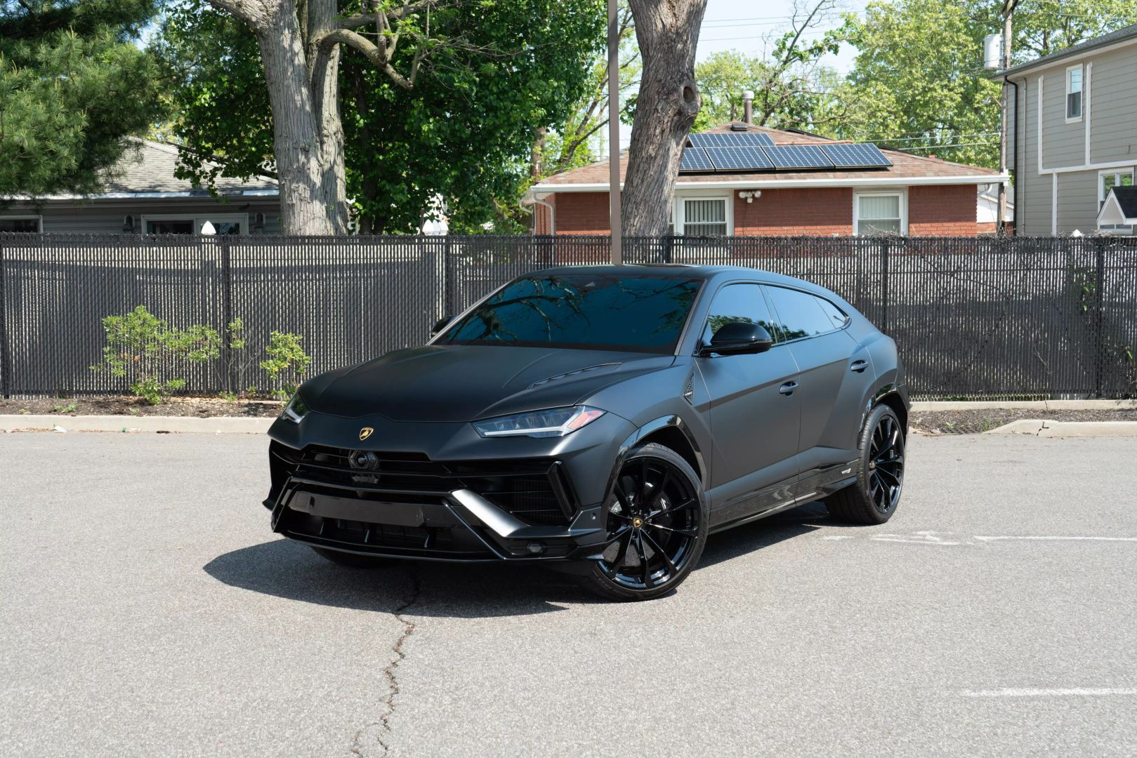 2024 Lamborghini Urus - Image 8