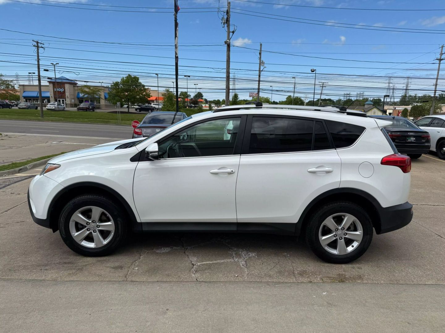 2013 Toyota Rav4 - Image 6