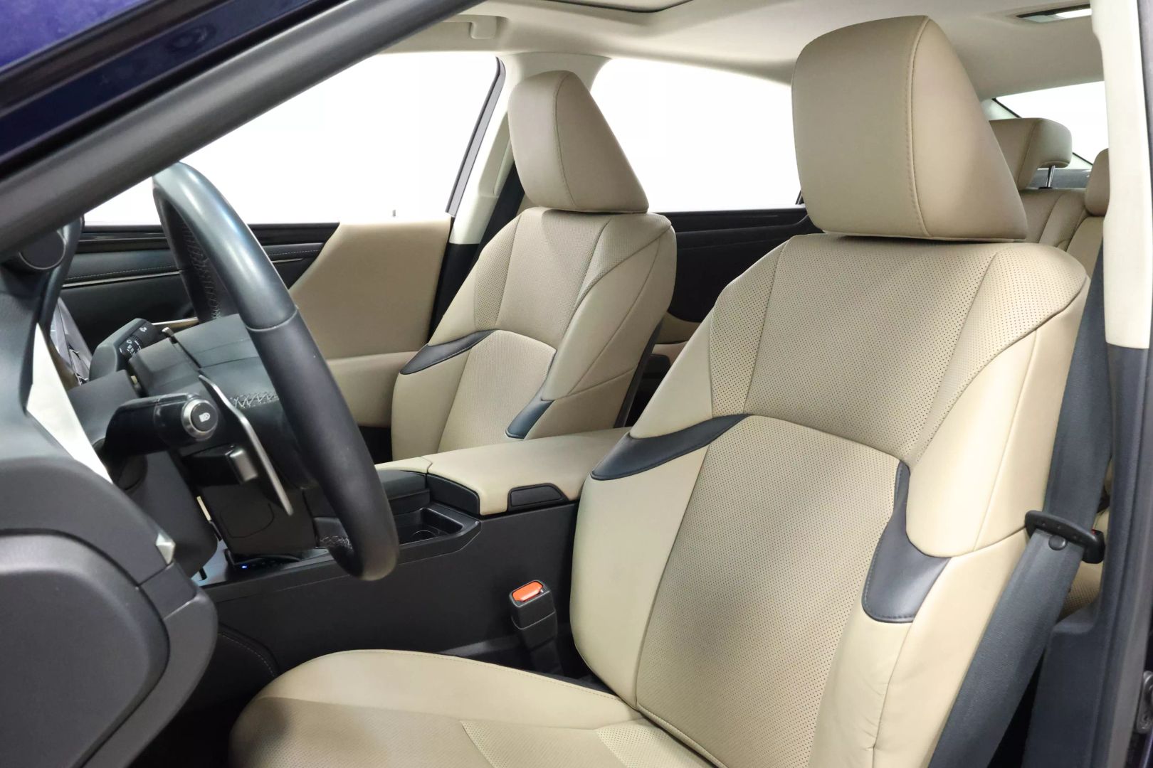 2020 Lexus Es - Image 15