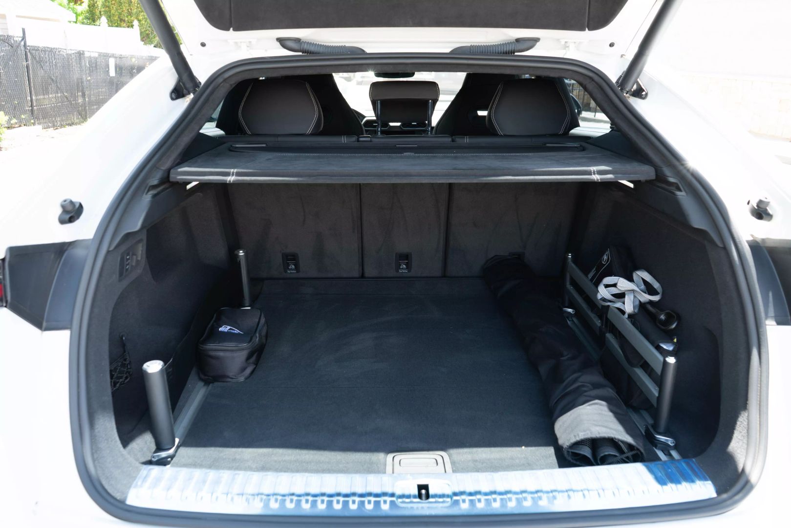 2019 Lamborghini Urus - Image 65