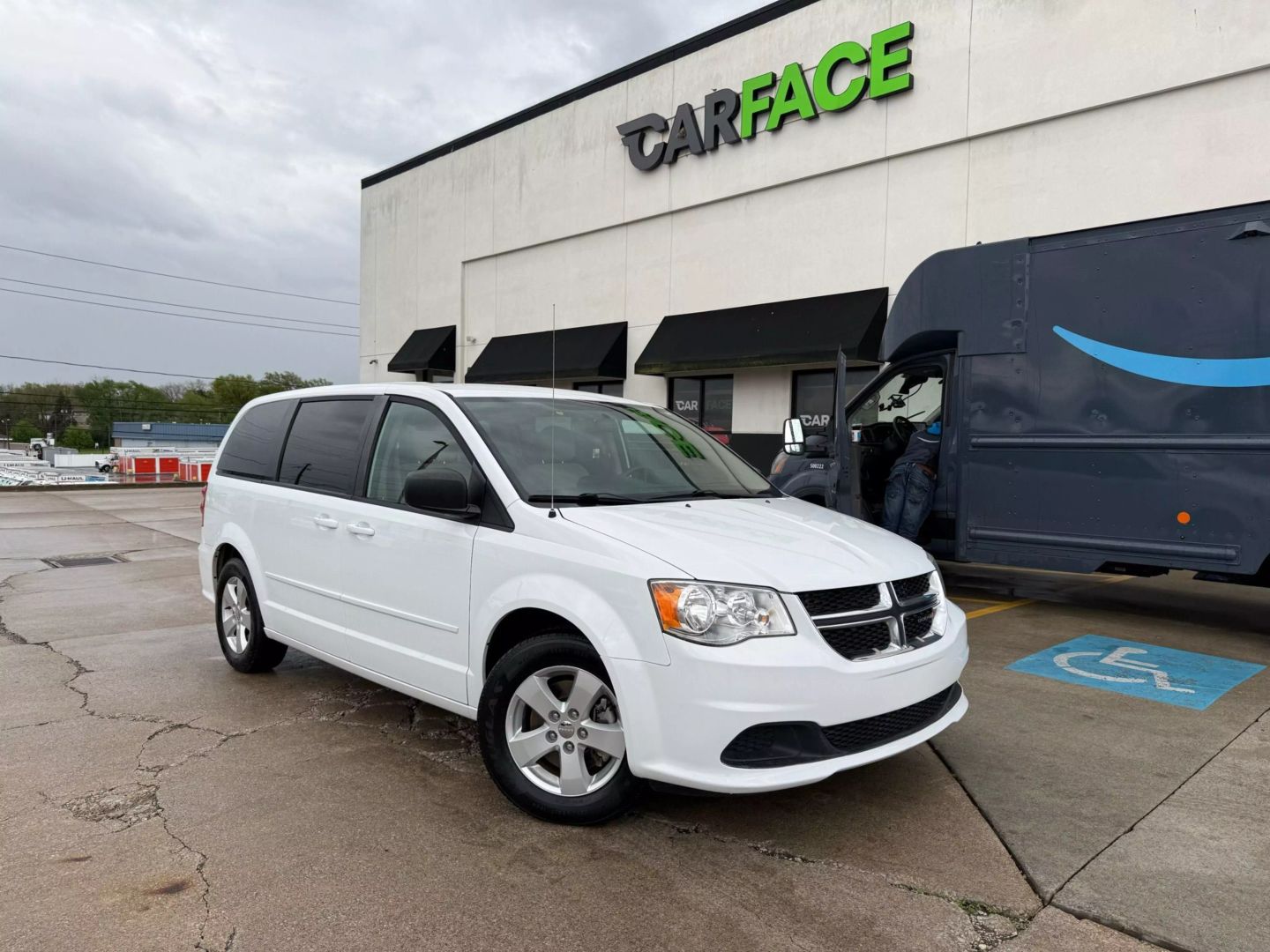 2016 Dodge Grand Caravan Passenger - Image 1