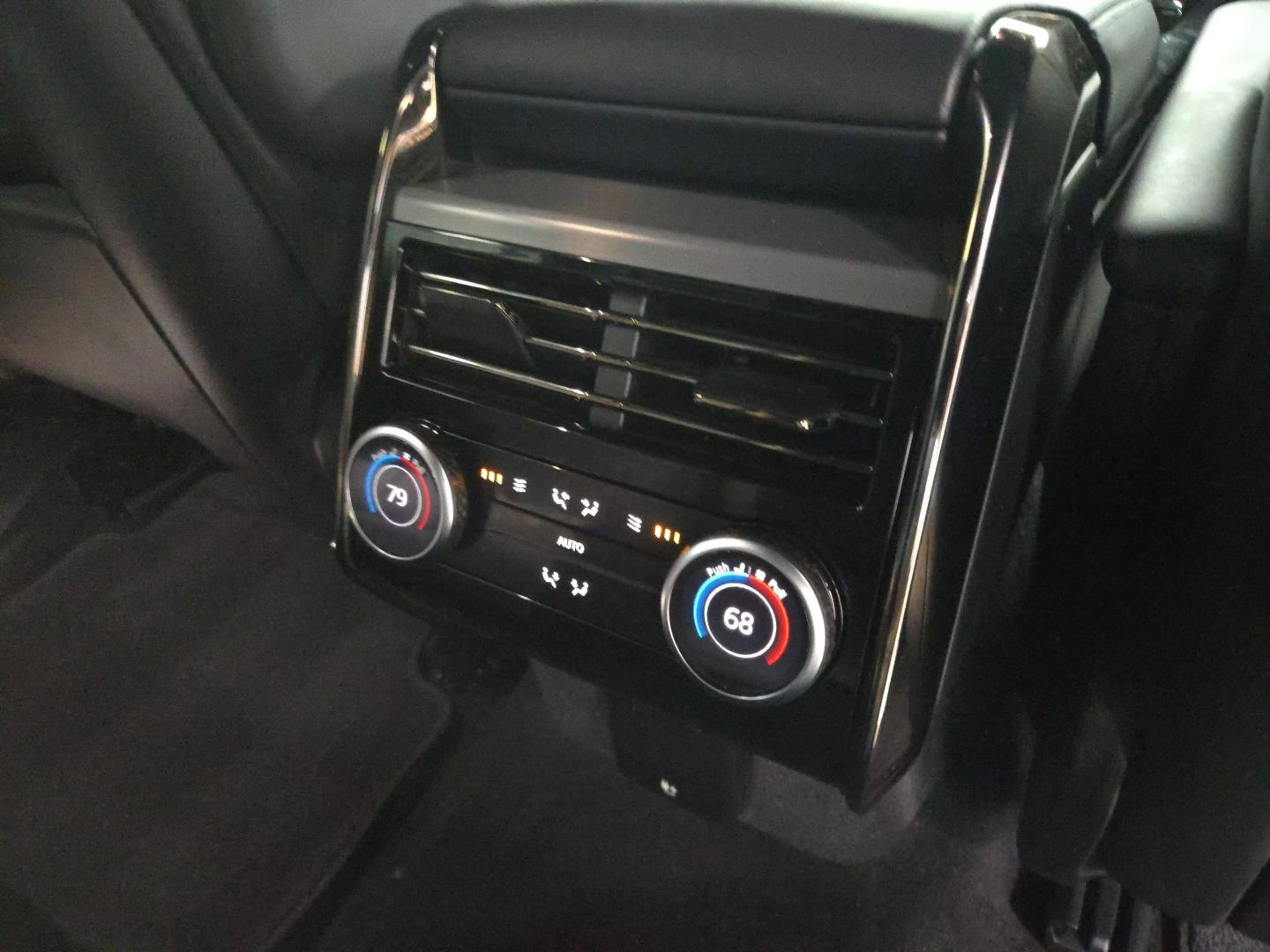2024 Land Rover Range Rover Sport - Image 30