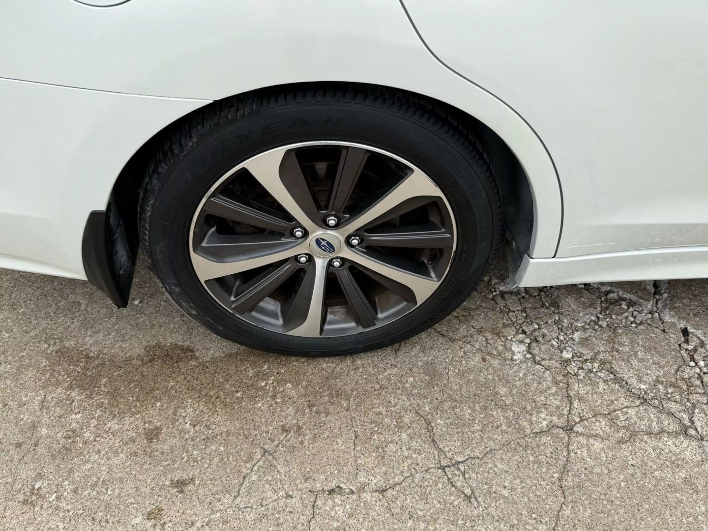 2015 Subaru Legacy - Image 54