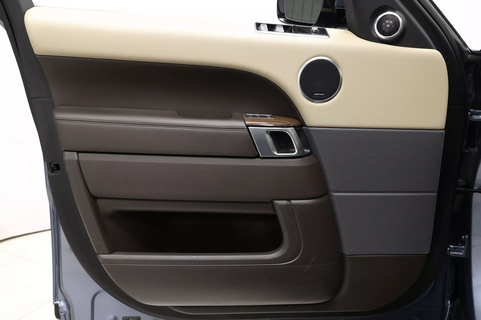 2021 Land Rover Range Rover Sport - Image 9
