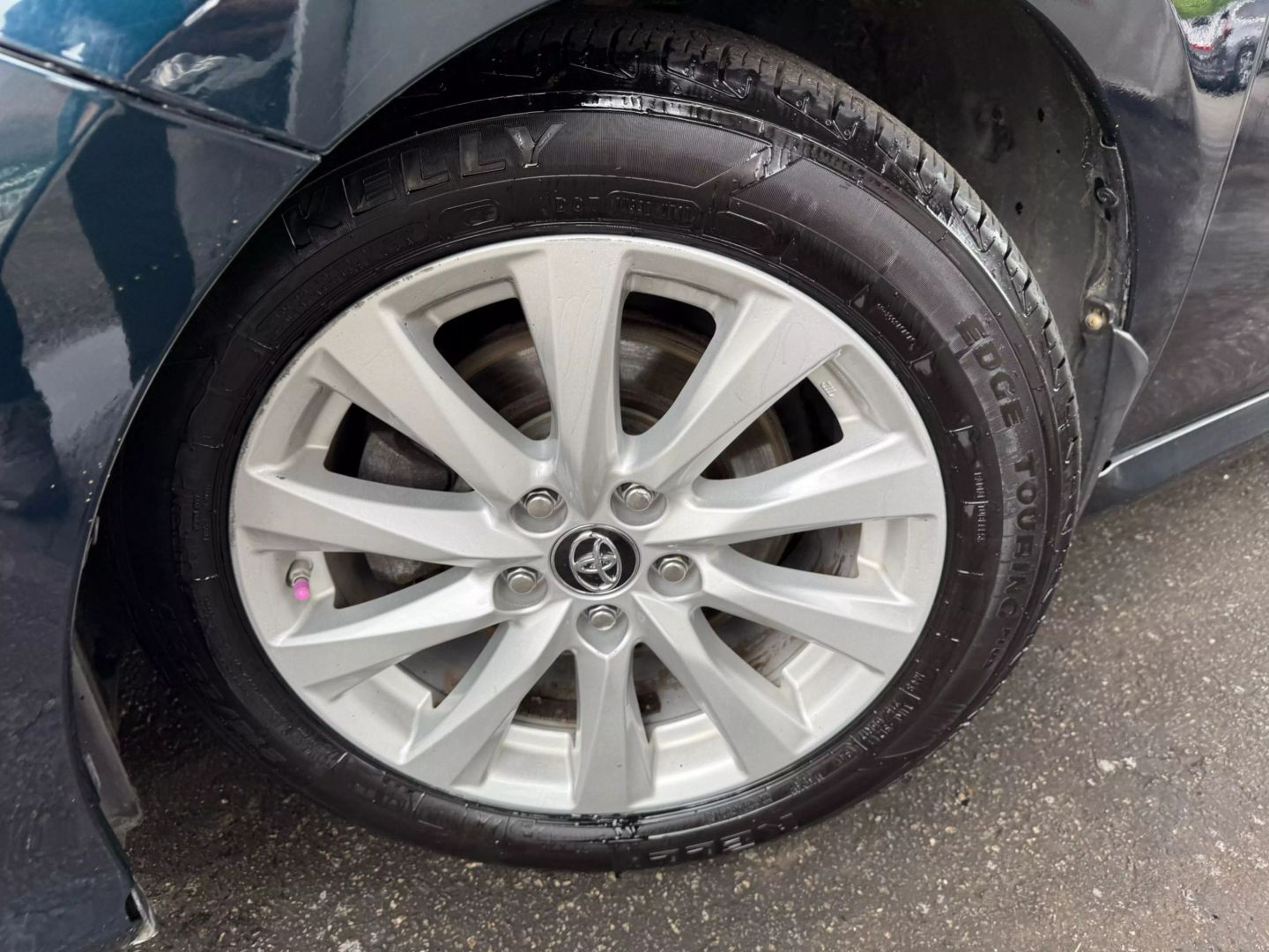 2019 Toyota Camry - Image 37