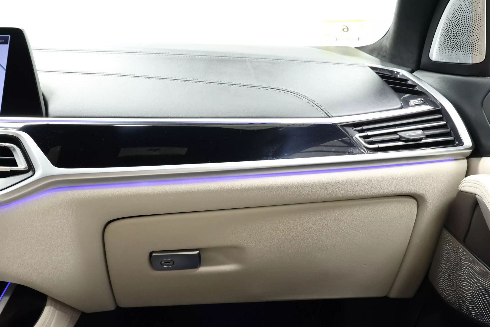 2019 Bmw X7 - Image 120