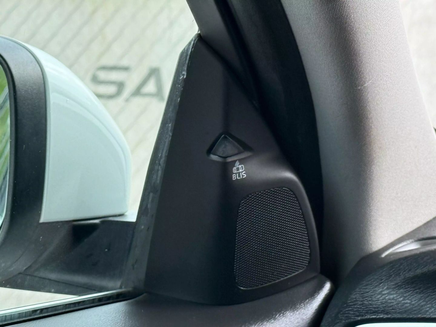 2017 Volvo S60 - Image 38