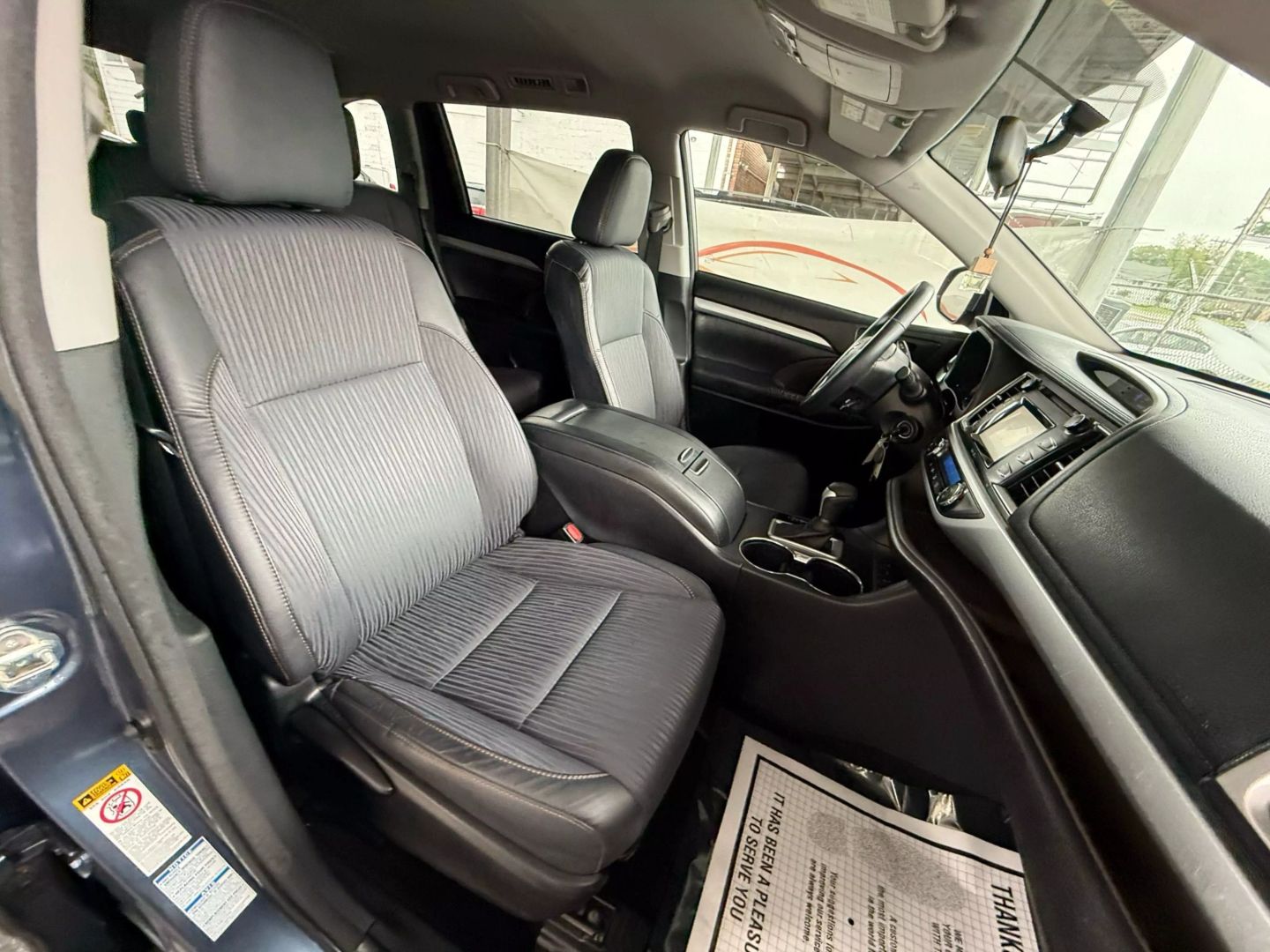 2015 Toyota Highlander - Image 26