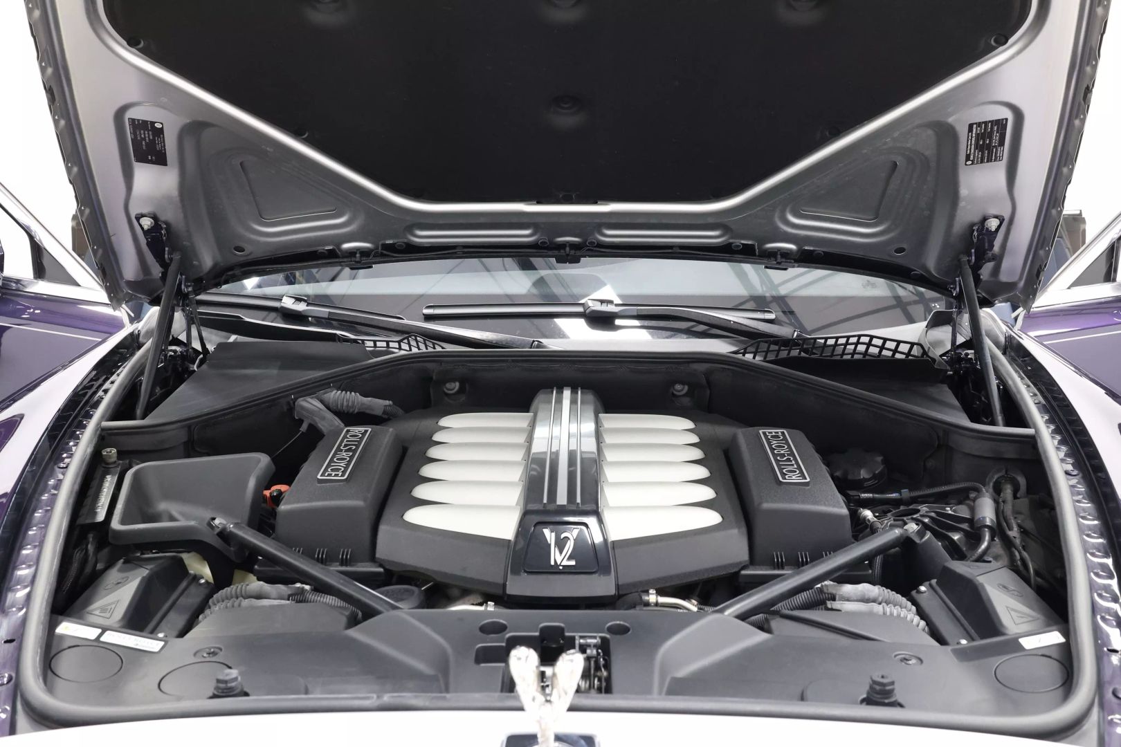 2012 Rolls-royce Ghost - Image 120