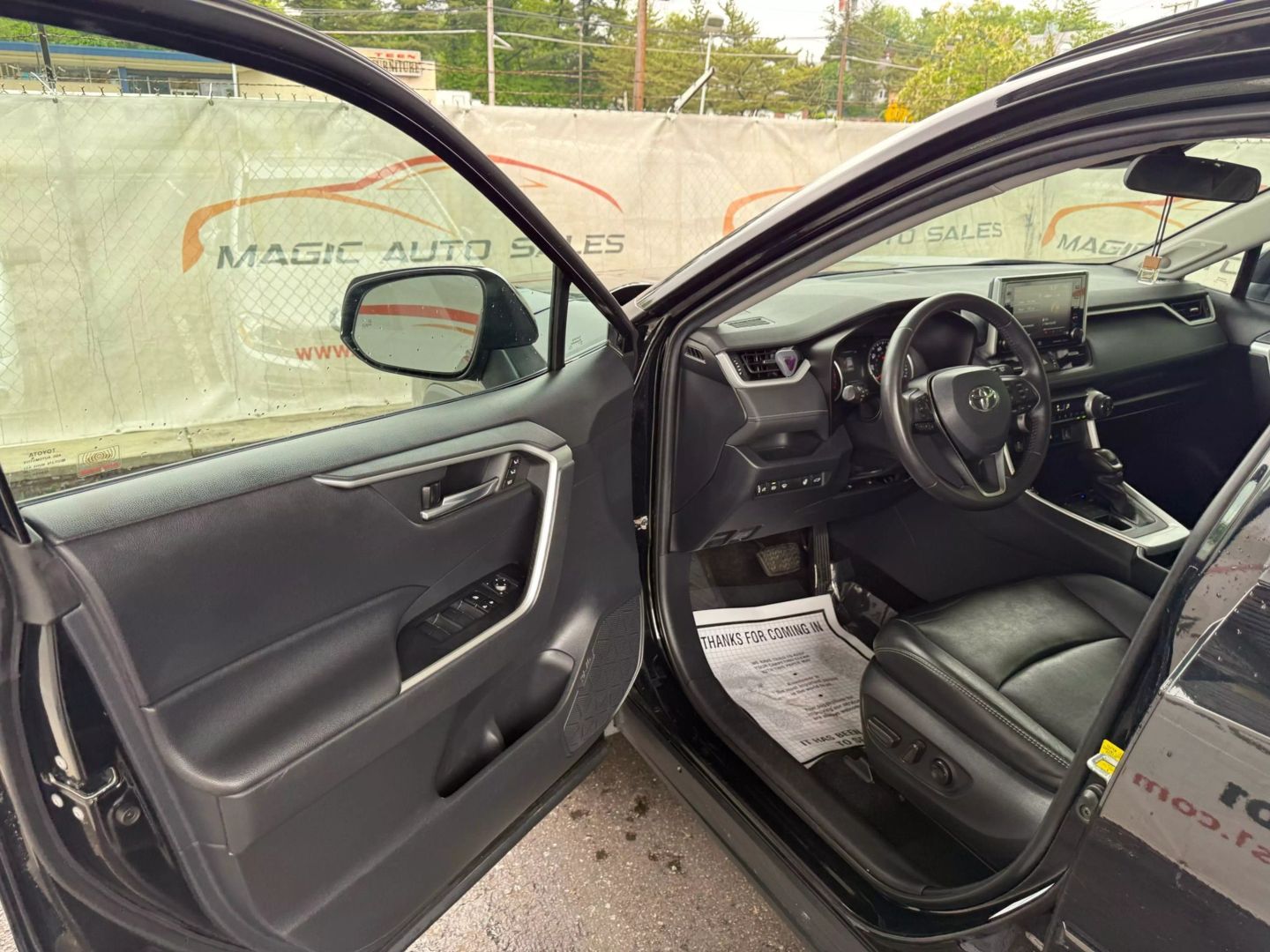 2019 Toyota Rav4 - Image 14