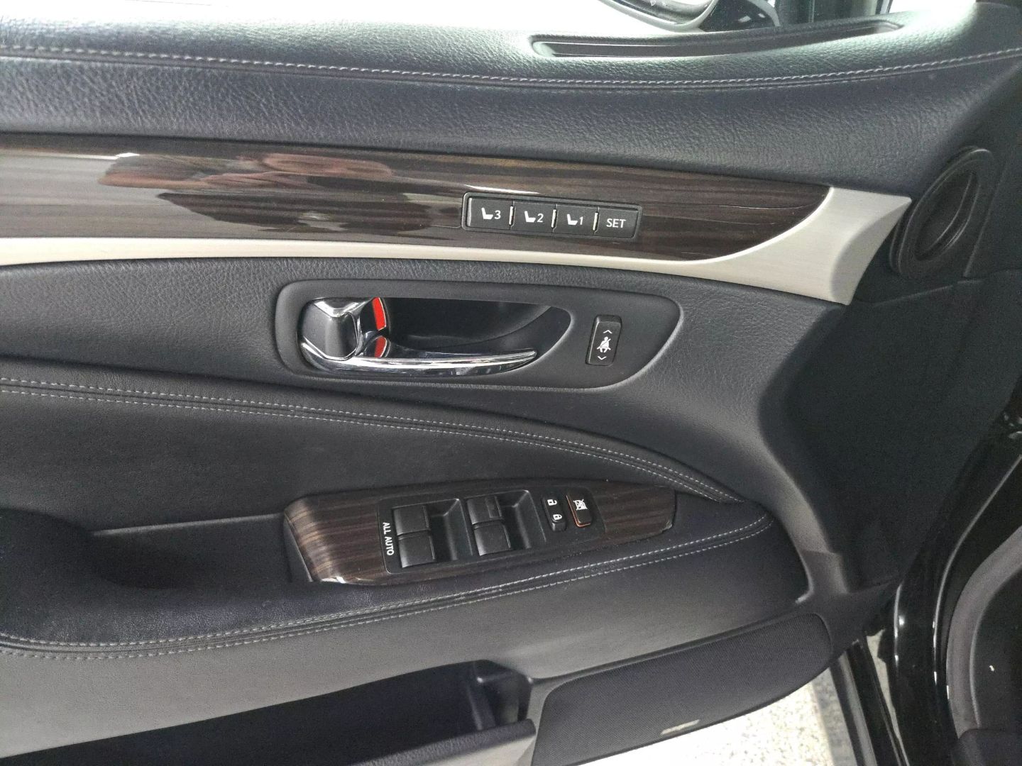 2016 Lexus Ls - Image 26