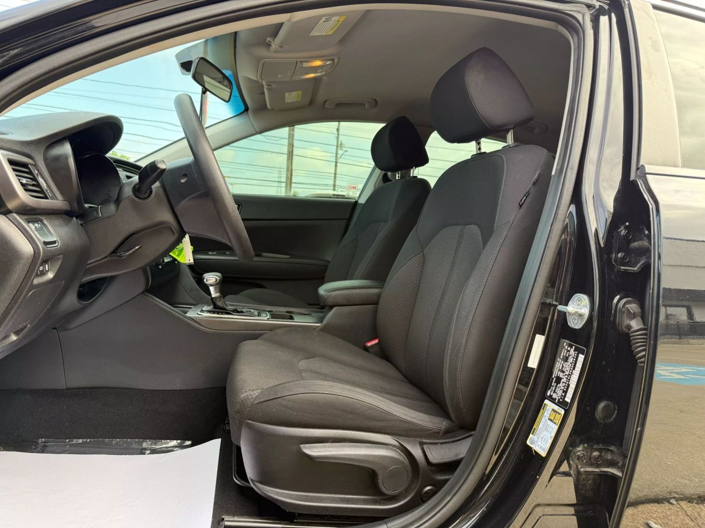 2016 Kia Optima - Image 17