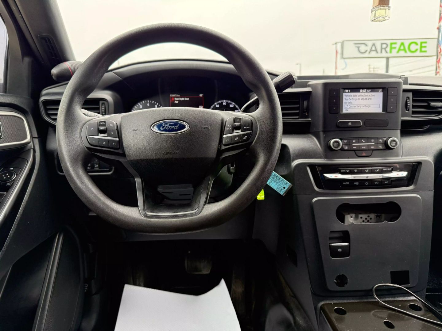 2021 Ford Explorer - Image 29