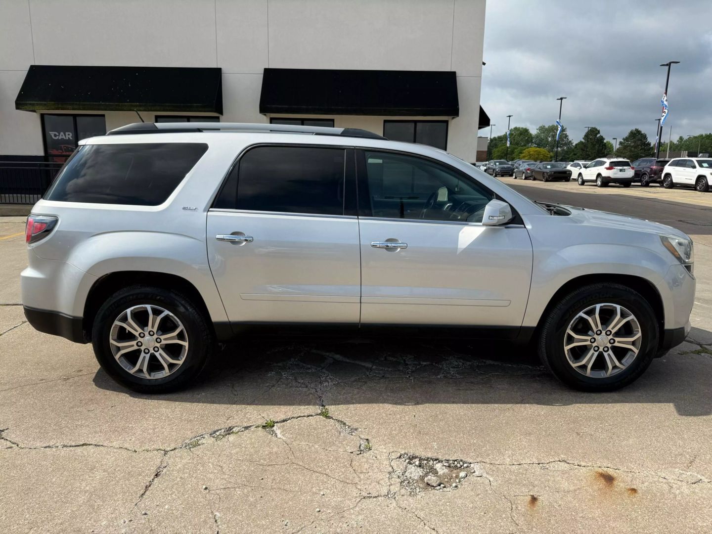 2016 Gmc Acadia - Image 17