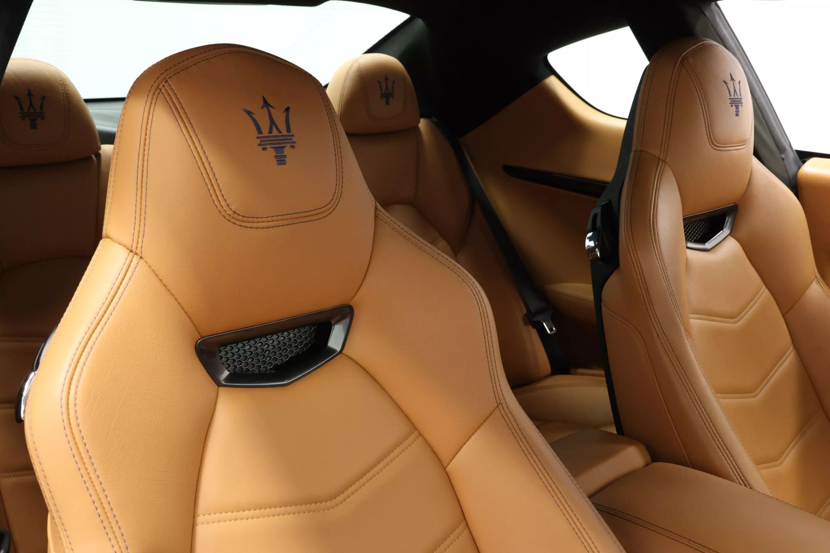 2016 Maserati Granturismo - Image 76