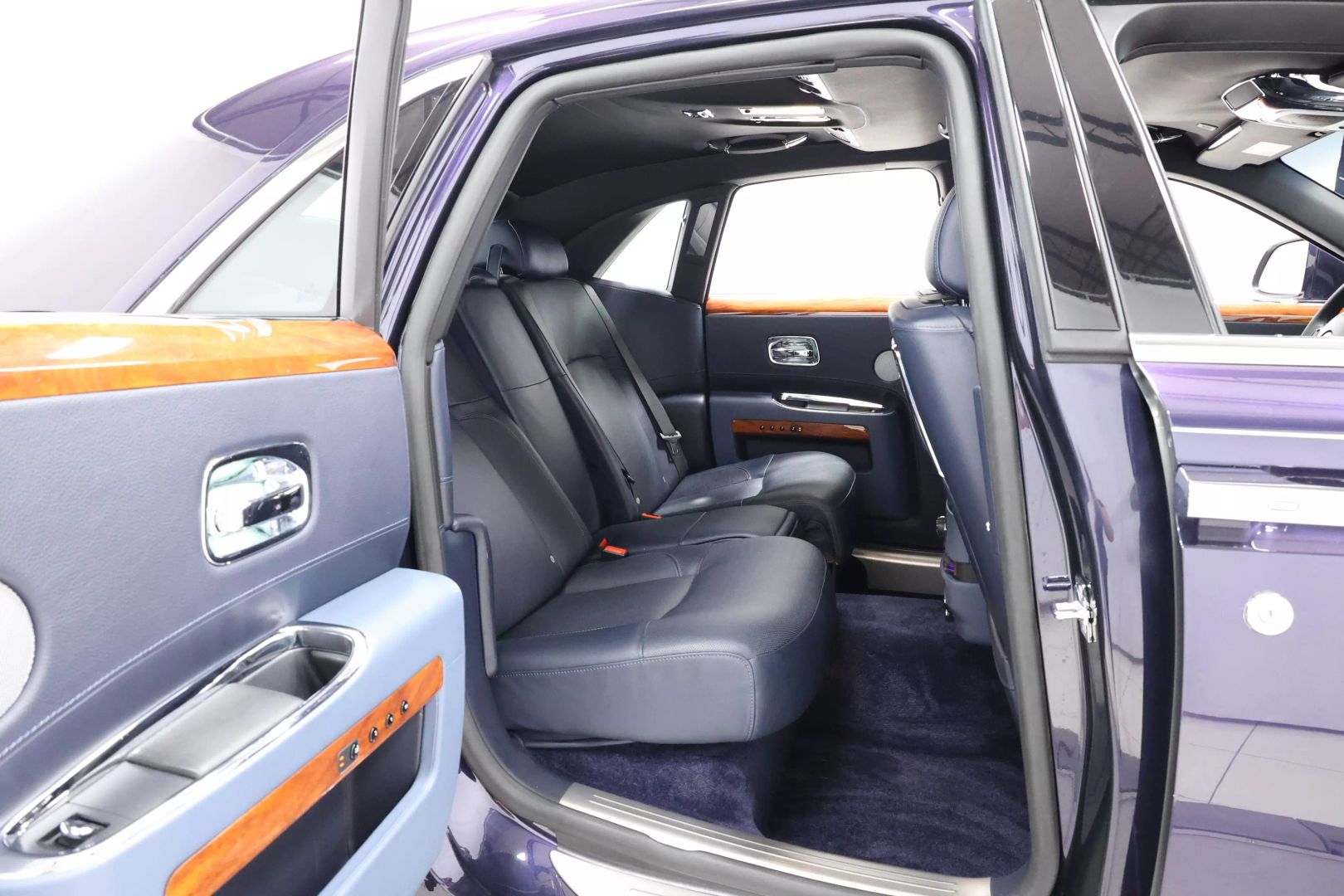 2012 Rolls-royce Ghost - Image 76