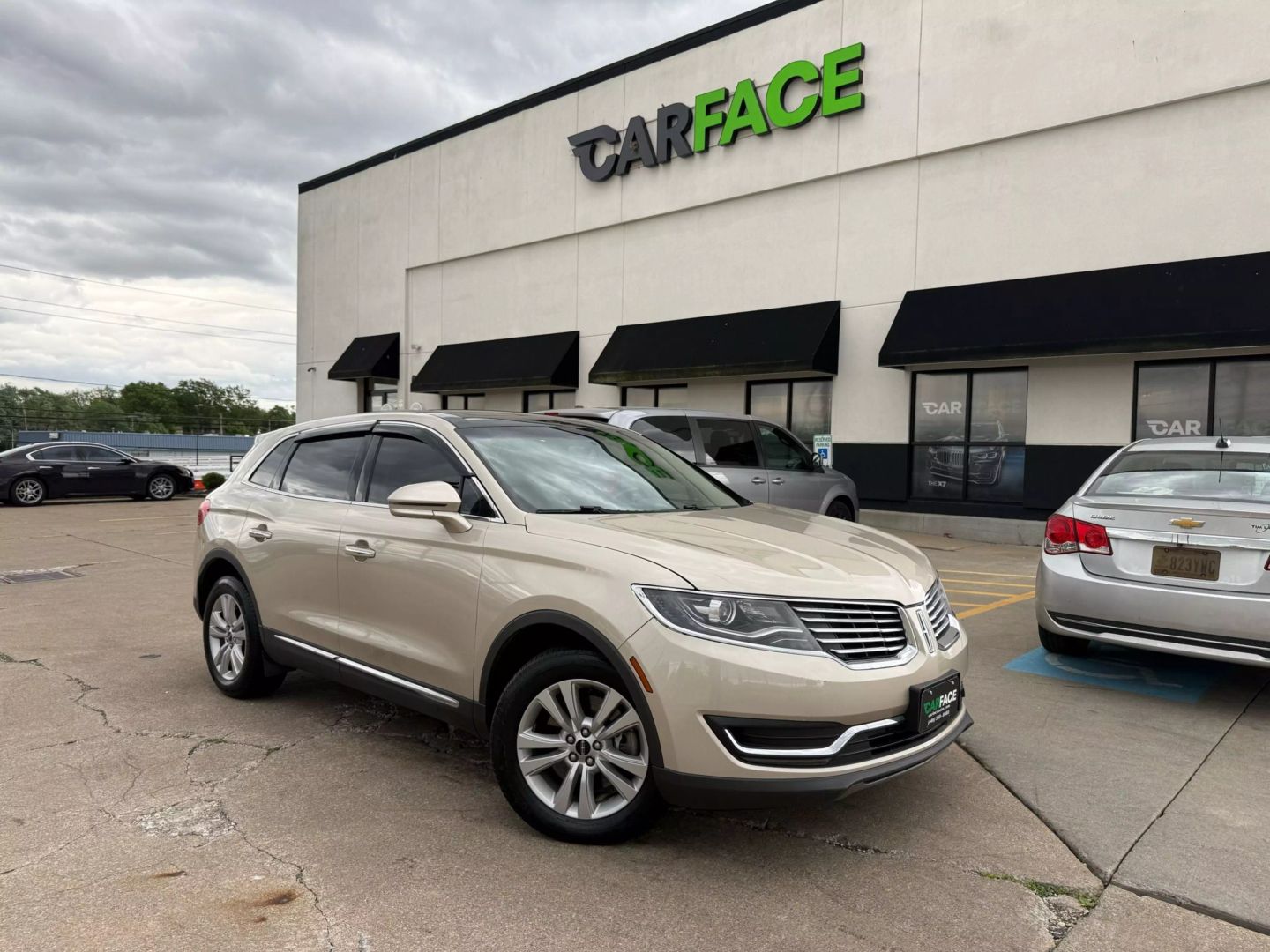 2017 Lincoln Mkx - Image 1