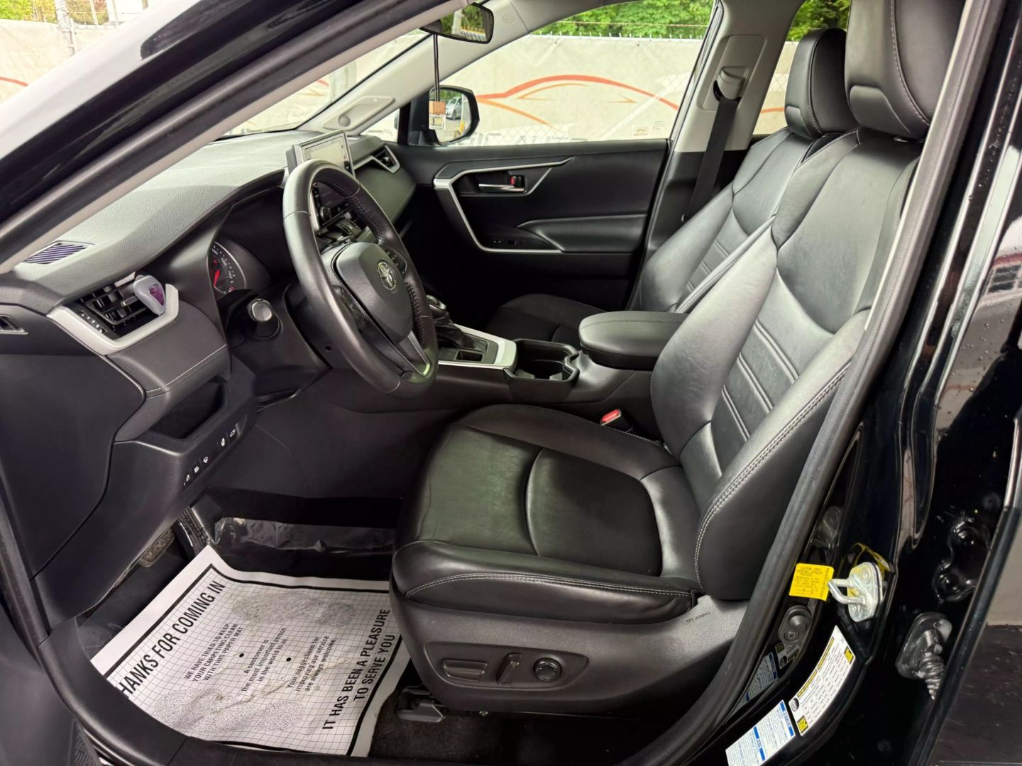 2019 Toyota Rav4 - Image 15