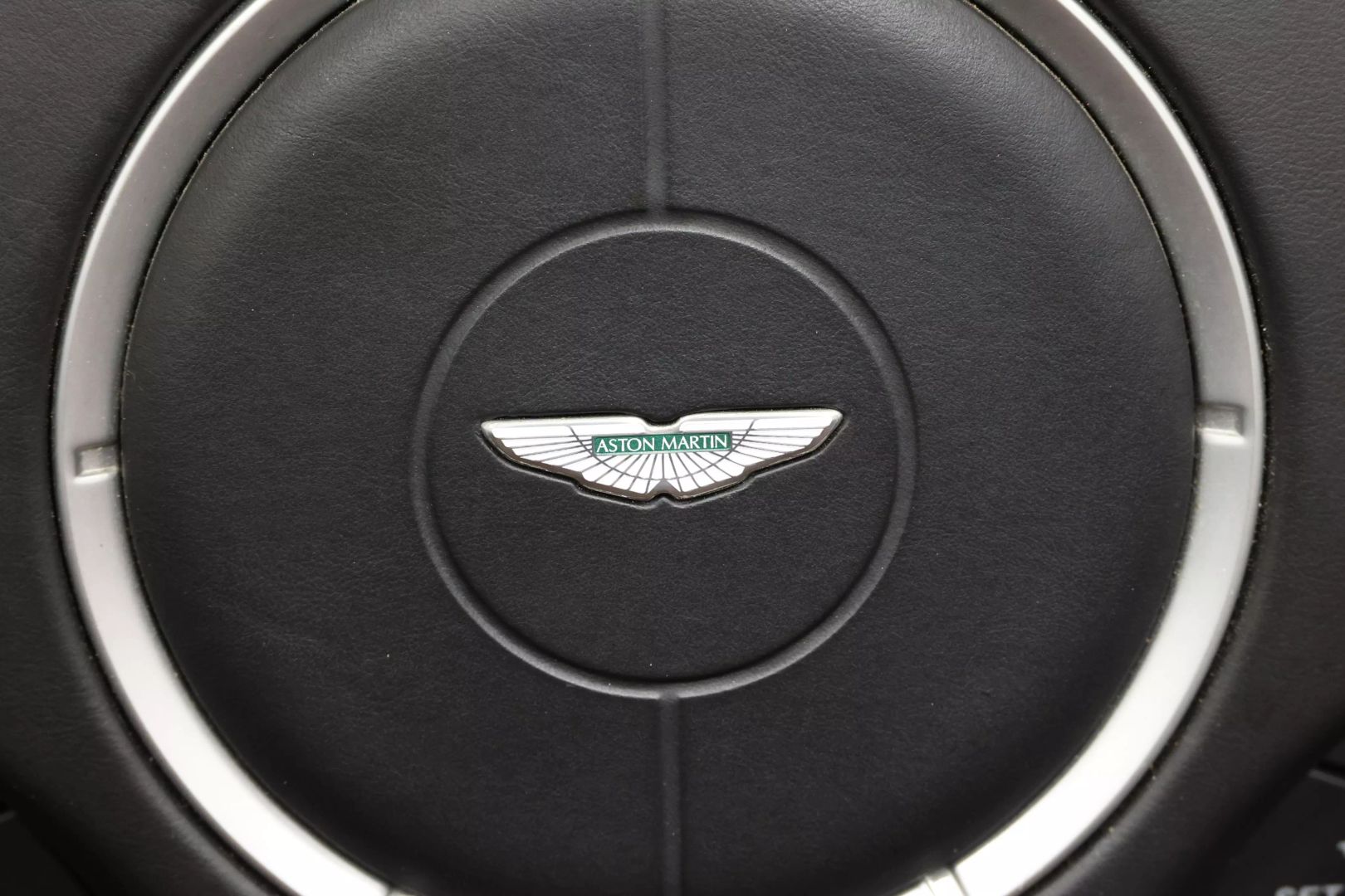 2014 Aston Martin Vantage - Image 22