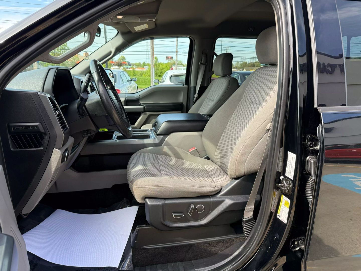 2018 Ford F150 Supercrew Cab - Image 17