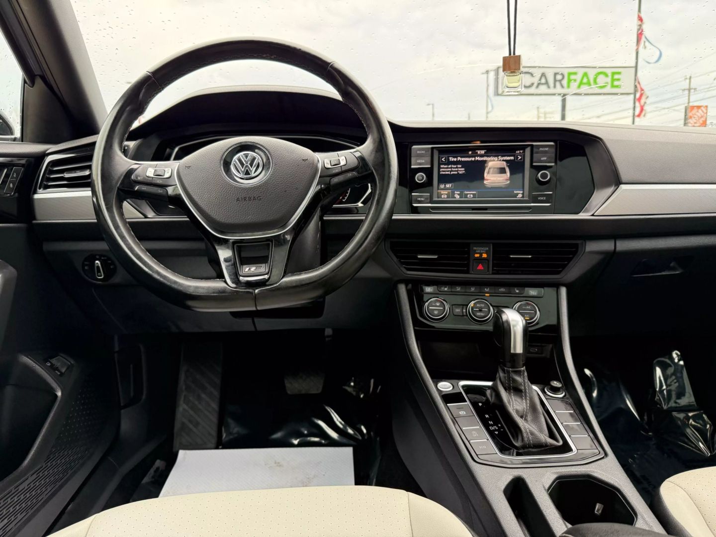2021 Volkswagen Jetta - Image 25
