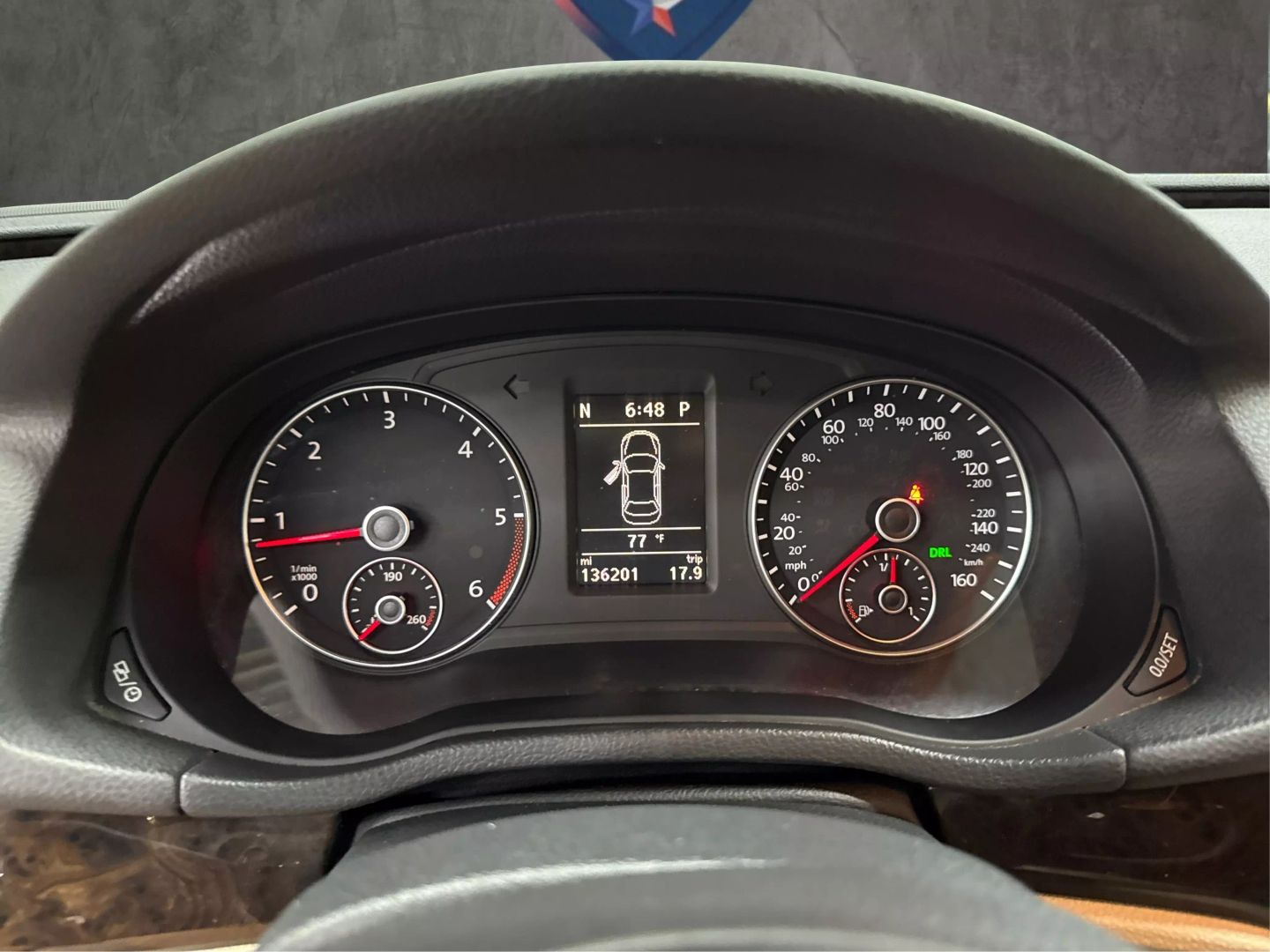 2015 Volkswagen Passat - Image 34